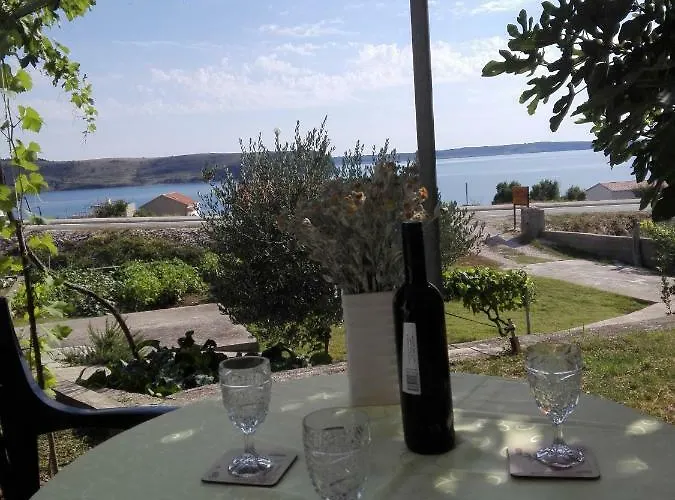 Josip -tomic Apartman *
